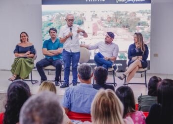 Cícero Lucena anuncia premiação por metas para Saúde