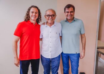 Cícero Lucena anuncia filiação ao MDB