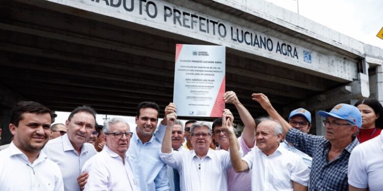 João entrega viaduto de Água Fria, em João Pessoa