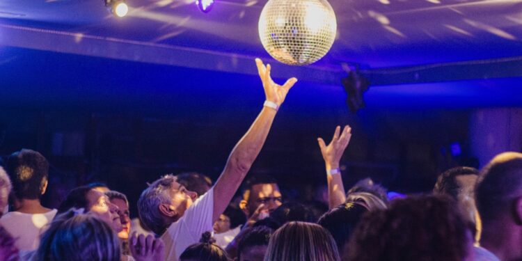 Nesta sexta(5), Ruth Avelino promove o último assustado do ano