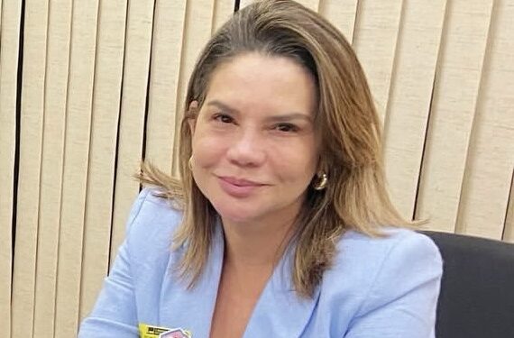 Prefeita do Conde anuncia apoio a João e Lucas Ribeiro