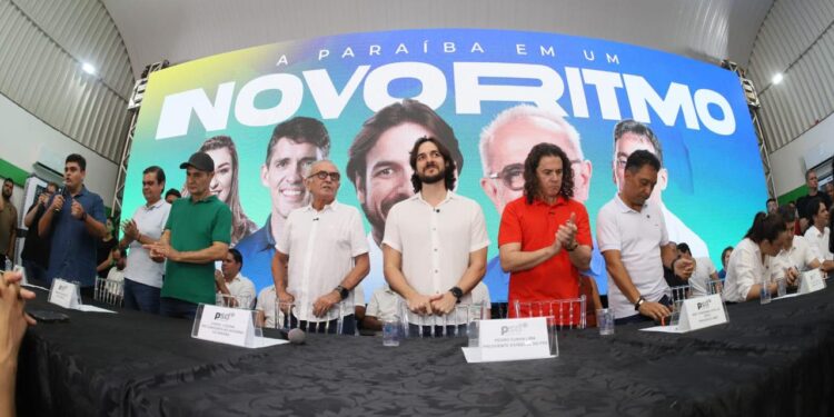 PSD oficializa apoio a Cícero, que terá Pedro como coordenador