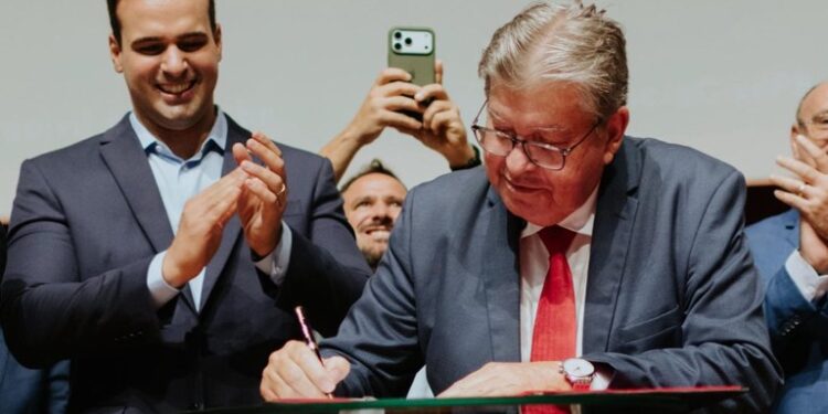 João nomeia 350 concursados da Polícia Civil