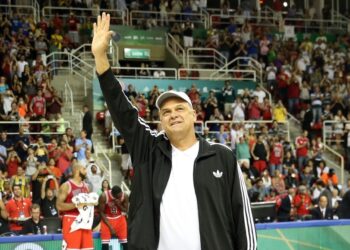 Ídolo do basquete mundial, Oscar Schmidt morre aos 68 anos