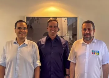 Café com Boulos: Lucas Ribeiro se reúne com ministro de Lula em JP