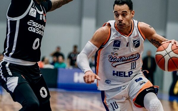 Unifacisa derrota o Corinthians e empata série das oitavas do NBB