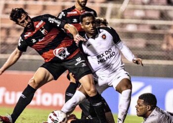 Botafogo-PB perde a sexta seguida e flerta com o rebaixamento