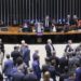 De olho na eleição, Câmara aprova fim da escala 6 x 1
