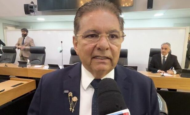 Adriano Galdino e esposa são feitos reféns durante assalto