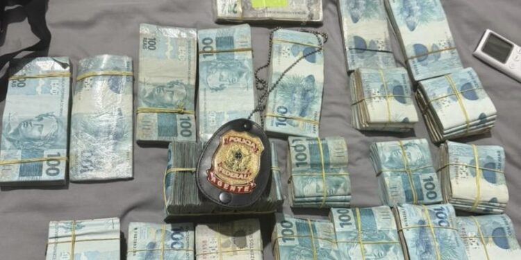 Deputado e secretário são alvo de operação da PF em JP