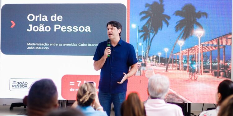Prefeitura instala nova iluminação na orla de JP