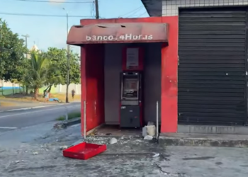 Caixa eletrônico é explodido em JP