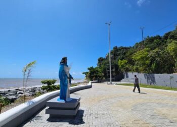 Homens são presos após quebrar estátua de Iemanjá, em JP