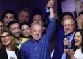 Em eleição polêmica, Lula é reeleito com 51,79% dos votos